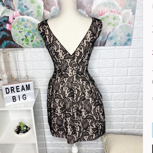 ZARA Kate Middleton Black Lace Tulip Fit & Flare Dress Size S - Picture 7 of 14